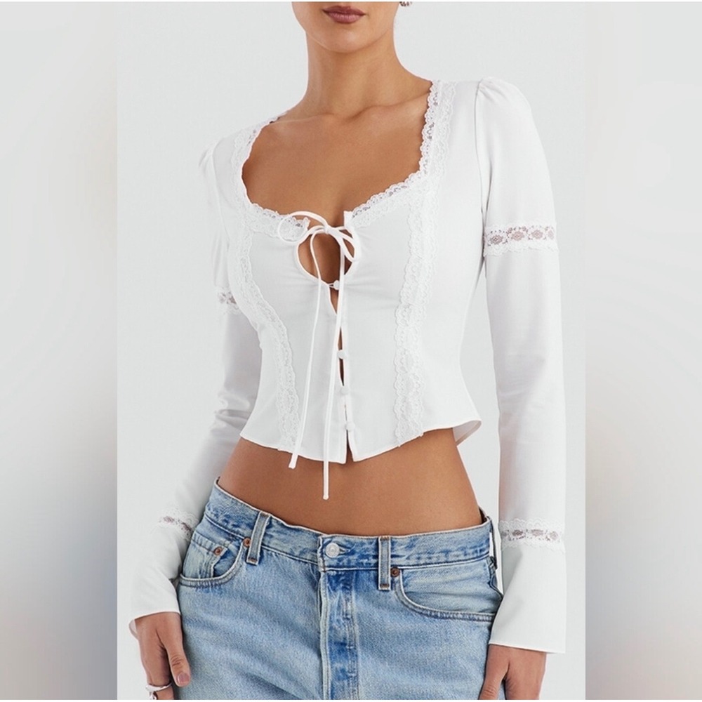 Mistress Rocks Lace Trim Tie Front Top Womens Medium White Bell Sleeve Corset